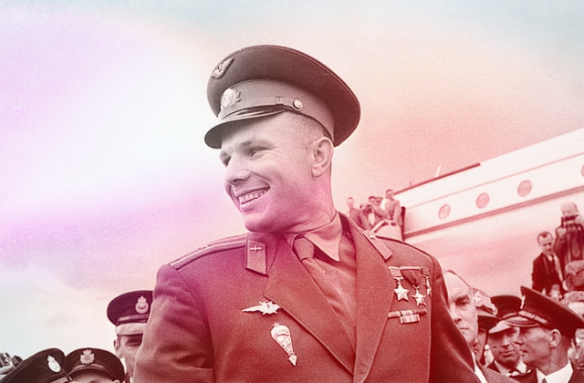 Юрий Гагарин был верующий